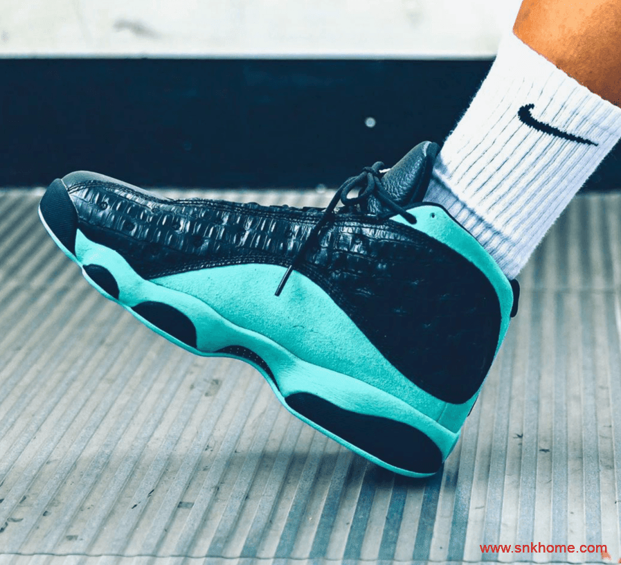 潮流资讯:黑/岛绿/金属银色Air Jordan 13 Retro上脚效果