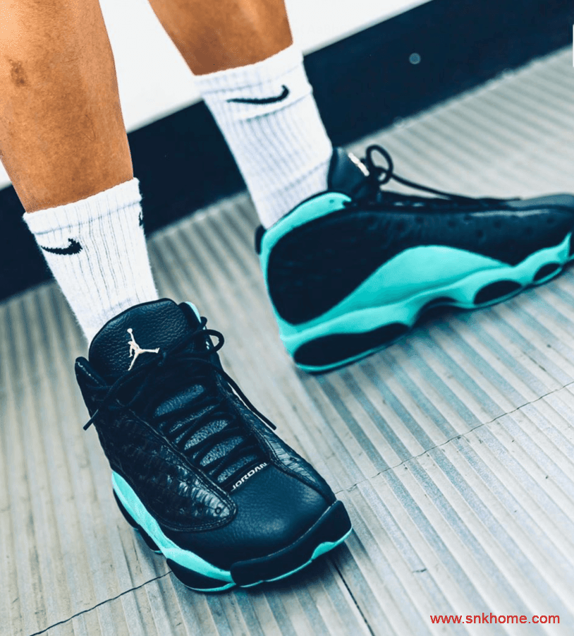 潮流资讯:黑/岛绿/金属银色Air Jordan 13 Retro上脚效果
