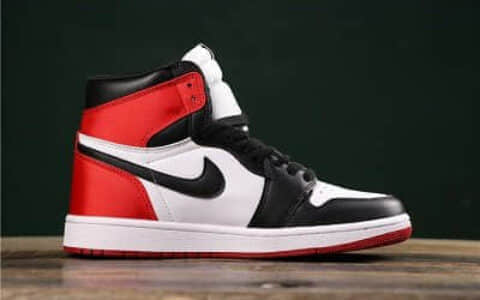 AJ1红色丝绸 AJ1丝绸这款鞋子莆田做的怎么样?货号:CD0461-016