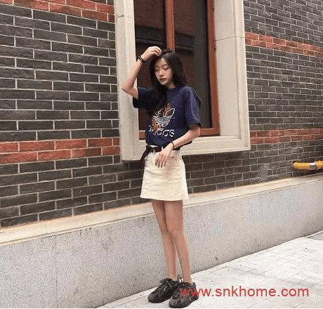 穿什么鞋好看 潮鞋要怎么穿,穿搭推荐,老爹鞋搭配技巧。小姐姐穿搭指南