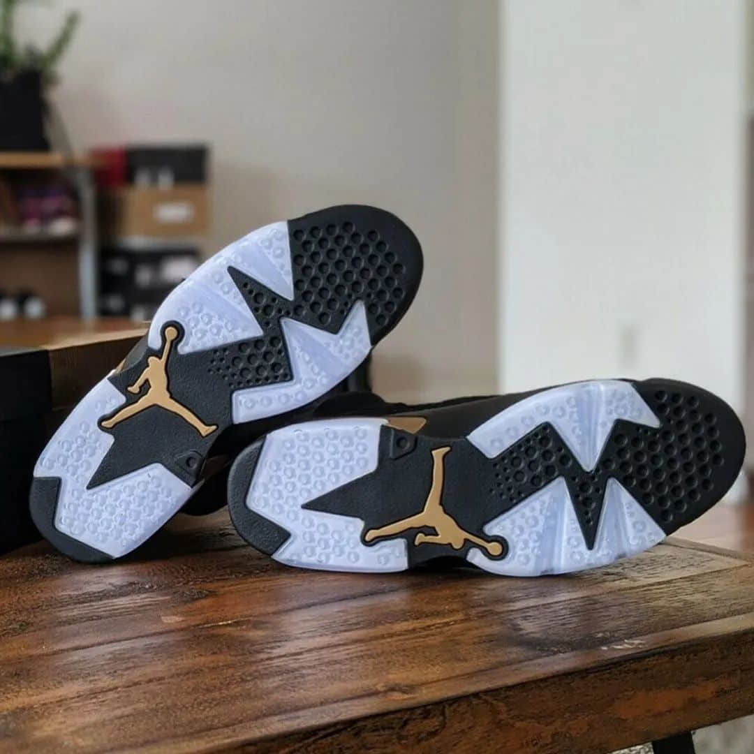 8eece89cbf6a151f190b1fcffebb28df