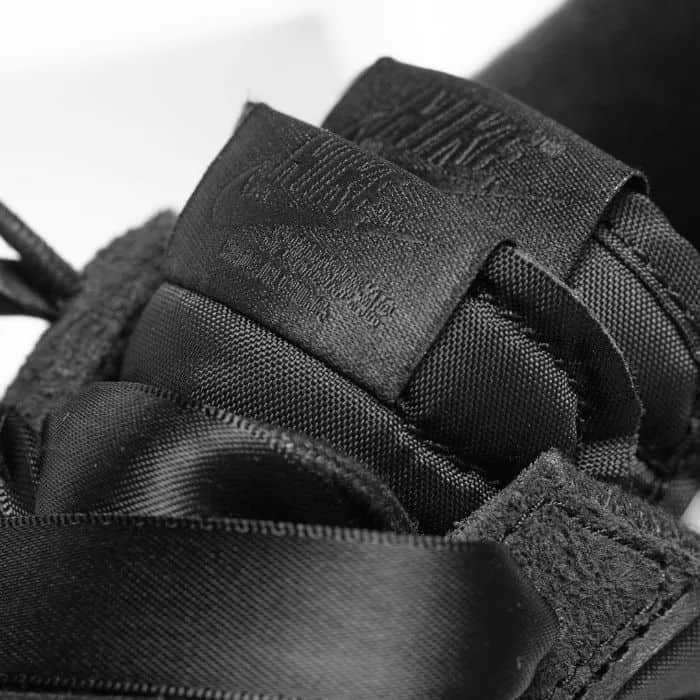 ef8faaa3359ba1556e1868685c38e372