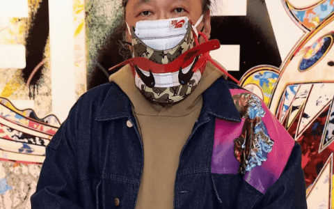 耐克等各品牌官方呼吁疫情期间别出门 Stay Home 各路神仙球鞋口罩来袭 科比球鞋口罩