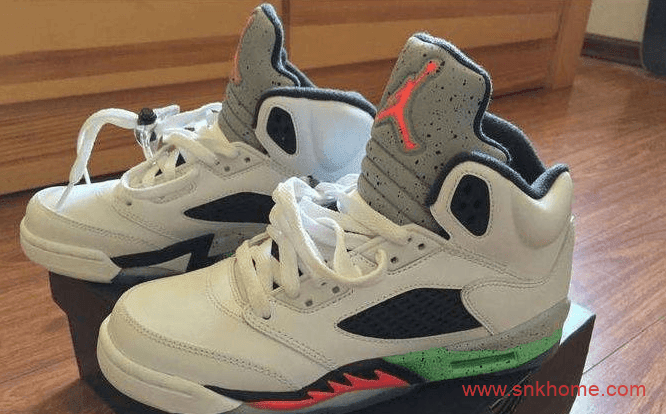 AJ1到AJ30的科普 AJ历史 AJ1都有哪些代表息款 AJ为什么这么受欢迎