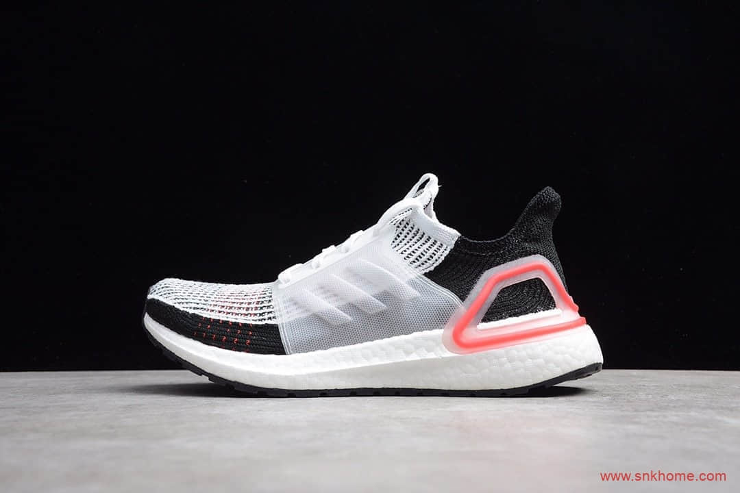 巴斯夫真爆 UB系列 Adidas Ultra Boost 5.0 正品材料 PK原面 上脚脚感超级好 货号B37703