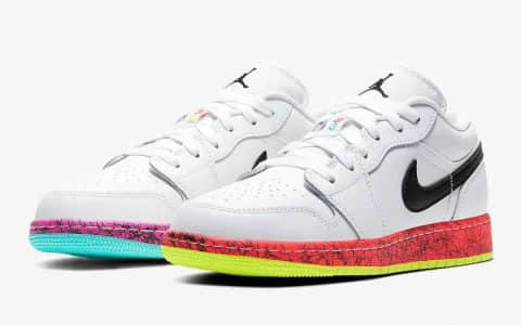 鸳鸯鞋底+手绘涂鸦!AJ1鸳鸯GS版本 专属女神AJ配色 这双 Air Jordan 1 Low 小姐姐必备 货号CV9548-100