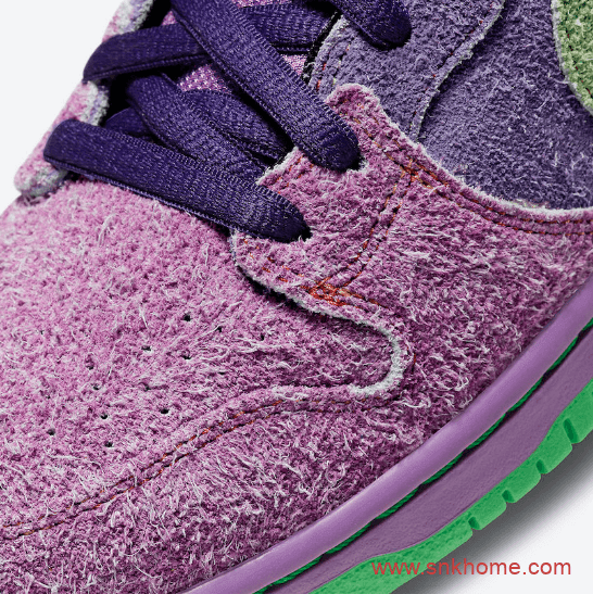 反转臭鼬配色 Nike SB Dunk High“ Purple Skunk”紫色限定款 货号CW9971-500