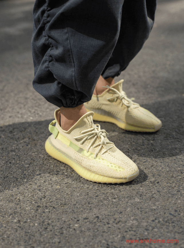 TS新联名、Yeezy篮球鞋、350V2新亚限领衔五月份发售的新鞋款
