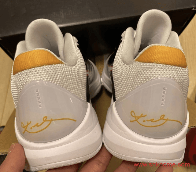 Nike Kobe 5 Protro “Bruce Lee” 科比五代战靴实战篮球鞋李小龙配色 货号:CD4991-700