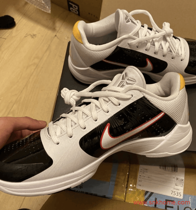Nike Kobe 5 Protro “Bruce Lee” 科比五代战靴实战篮球鞋李小龙配色 货号:CD4991-700