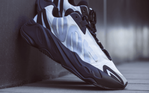 夏季透气椰子系列 Yeezy 700 MNVN骨白开箱测评 货号:FY3729