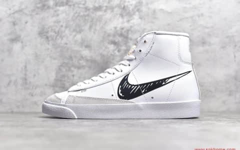 NIKE Blazer Mid VNTG ‘77 耐克开拓者涂鸦白色鞋面黑勾 货号:CW7580-101