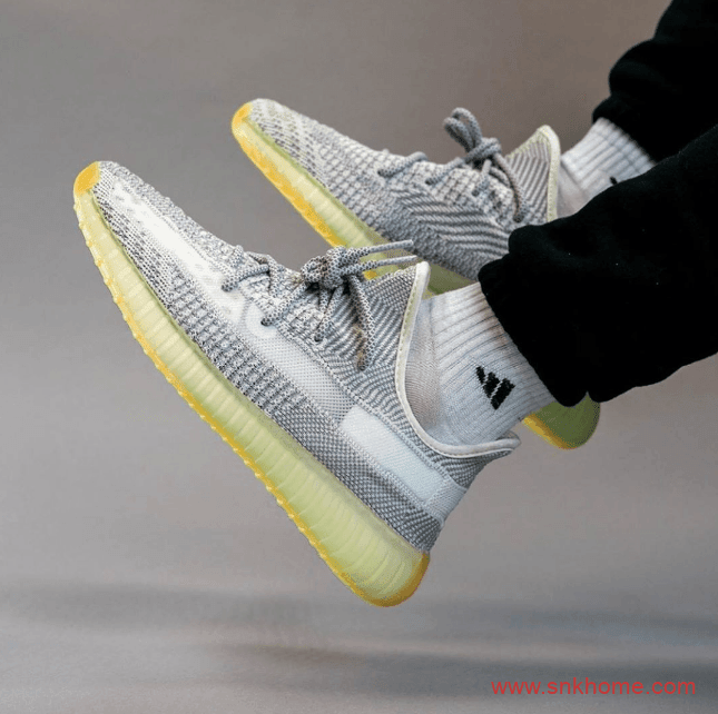 劳动节出游球鞋榜单 全都是椰子鞋 小湖人 Dunk SB Low “Laser Orange”也很香  货号:BQ6817-800