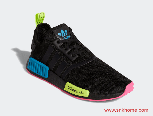 adidas NMD R1 阿迪达斯NMD系列黑色BOOST跑鞋 货号 :FY2749