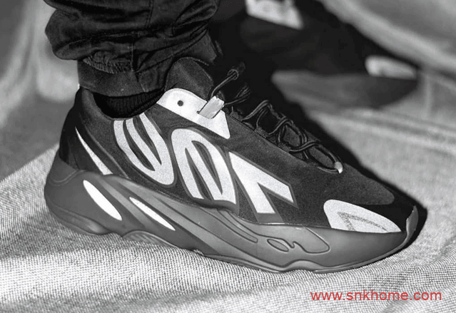 adidas Yeezy Boost 700 MNVN “Black” 椰子700MNVN黑武士本周六发售 货号:FV4440