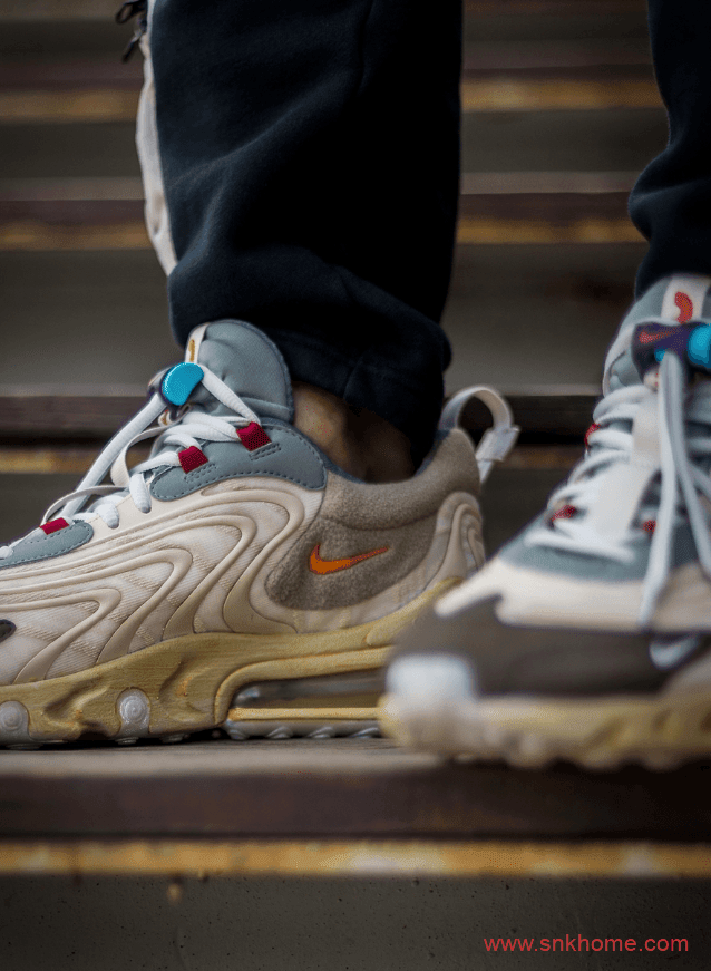 周杰伦同款耐克MAX270二代气垫TS联名款 周杰伦开启疯狂晒鞋模式