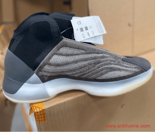 六月份发有四双椰子发售 Yeezy Boost 350 V2 “Zyon”  椰子白斑马再次复刻 货号:FZ1267