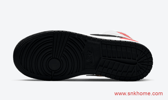 同时与AJ1闪电平民版本白蓝黑色中帮一起发售的 Air Jordan 1 Mid GS  货号：BQ6931-100