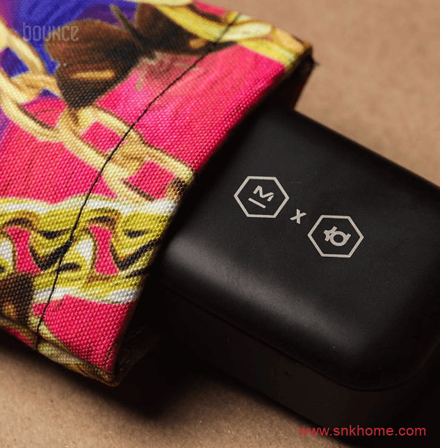 KD13 “Butterflies and Chains” 曝光杜兰特13代球鞋未实收礼盒还送耳机版本 货号:CI9949-600