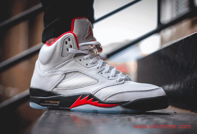 新火焰红Air Jordan 3 SE AJ3爆裂纹透明后跟实物图保管 不要太帅 货号:CZ6431-100