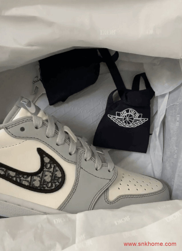 Dior x Air Jordan 1 Low 迪奥AJ联名低帮特殊礼盒版本货量有增加 AJ迪奥联名发售价格 货号:CN8608-002