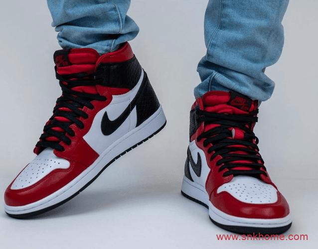 Air Jordan 1 WMNS “Satin Snake” AJ1黑红芝加哥丝绸蛇纹发售日期 货号:CD0461-601
