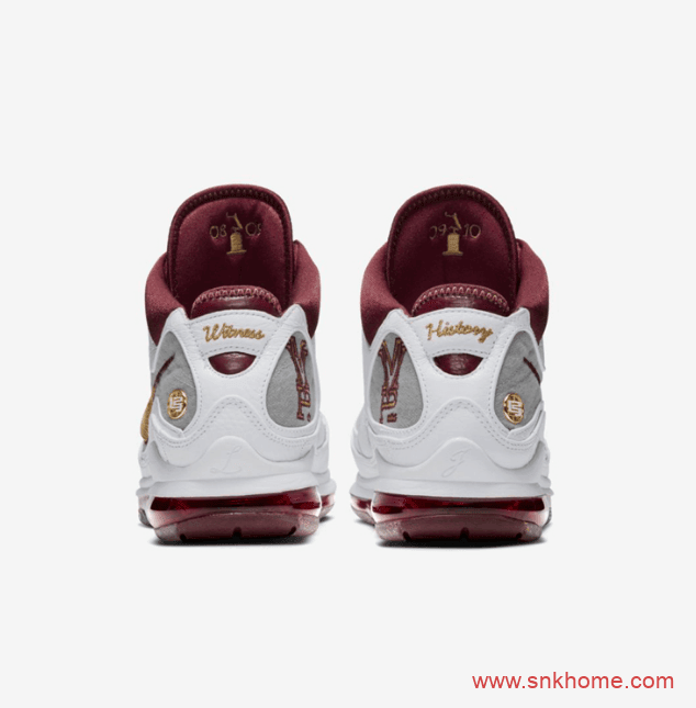 Nike LeBron 7 QS“ MVP” 詹姆斯克利夫兰骑士主场配色经典白红 詹姆斯七代战靴复刻 货号: CZ8915-100