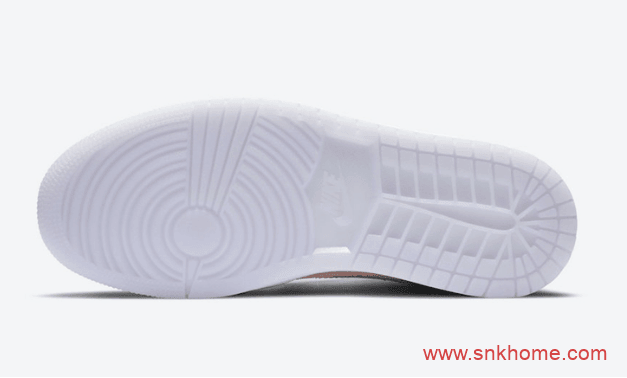 耐克P (Her) spective”系列 为小姐姐打造的两款配色 耐克空军丁香紫AJ1 中帮樱花粉真的太香了 货号:CW6008-600/CW6013-500