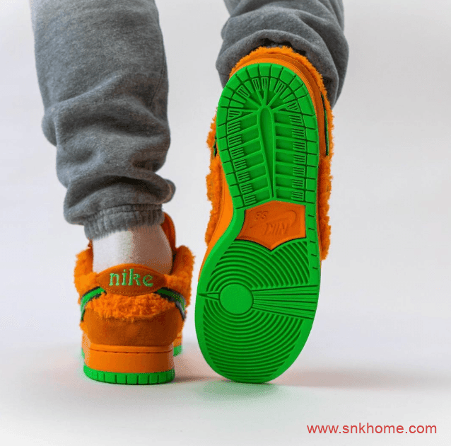 NIKE Dunk SB板鞋 耐克低帮板鞋 耐克下半年新鞋王当属Dunk三只小熊