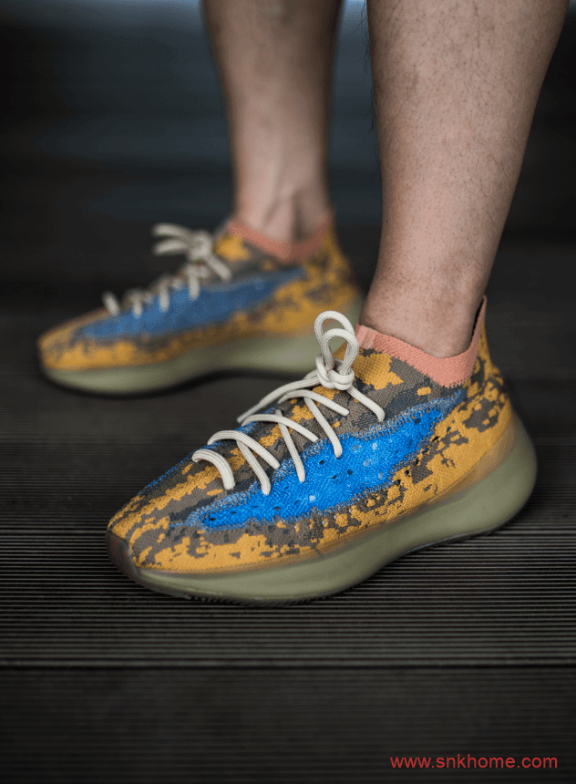 白斑马复刻确定发售日期 Yeezy Boost 380 “Blue Oat” 椰子380上脚图 货号:Q47306