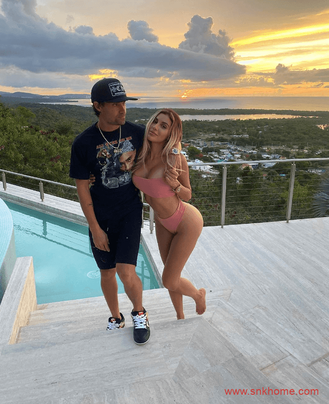 Nike Air Force 1 “MCA”为画布 Alec作画 耐克空军OW联名艺术馆秒变大富翁