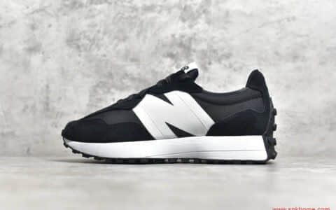 New Balance 327 复古先锋 新百伦NB327黑白色奥利奥跑鞋 货号：MS327LCB