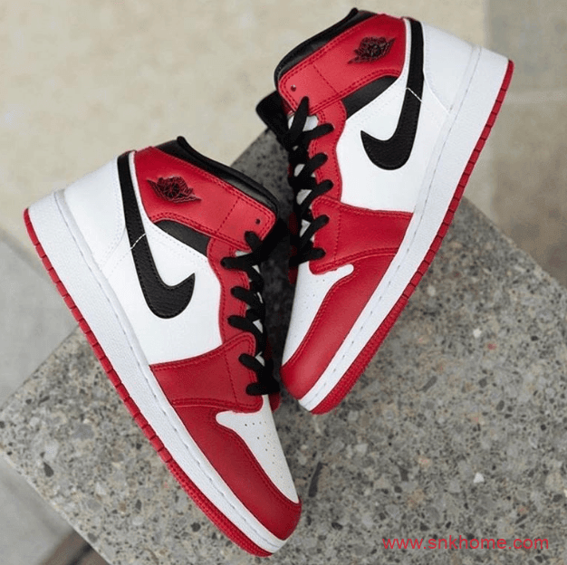 AJ1小芝加哥 AJ1元年白红 Air Jordan 1 Mid GS “Gym Red 白红AJ中帮发售日期 货号:554725-173