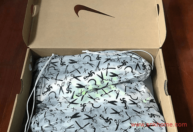 耐克MAX95单宁联名 DENHAM x Nike Air Max 95 耐克MAX95气垫老爹鞋联名款发售日期 货号:CU1644-001