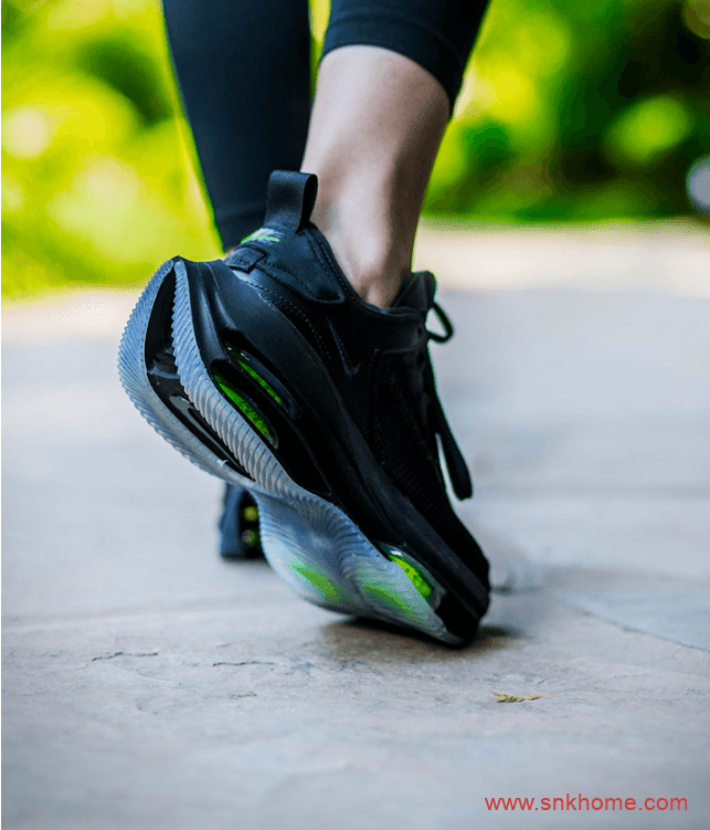 耐克八块气垫 耐克双层气垫 Nike Zoom Double Stacked 耐克顶级神鞋荧光绿跑鞋发售日期 货号:CI0804-700 / CI0804-001