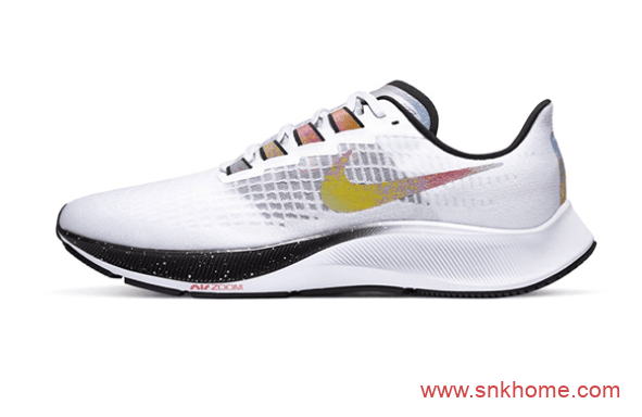 Nike Pegasus 37 耐克登月飞马37代白色鞋面黑色多彩泼墨点缀官图