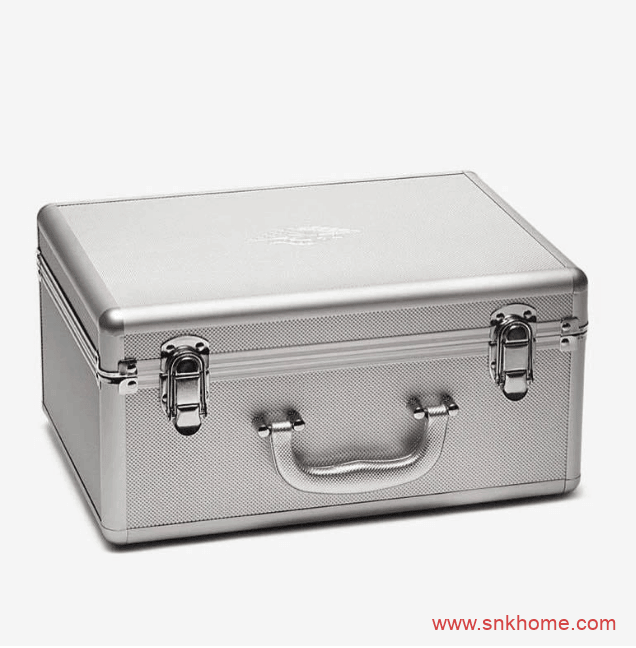 白银高帮AJ1日本限定 Air Jordan 1 High OG “Japan” AJ1日本限定手提箱限量款 货号:555088-029