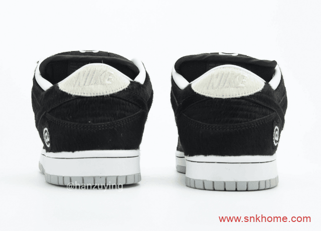 耐克积木熊联名Medicom Toy x Nike SB Dunk Low “BE@RBRICK” 耐克Dunk黑色马毛低帮发售日期 货号:CZ5127-001
