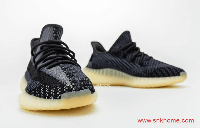 椰子350V2又有新配色 adidas Yeezy Boost 350 V2 “Asriel”全新黑白蓝配色实物图 货号:FZ5000