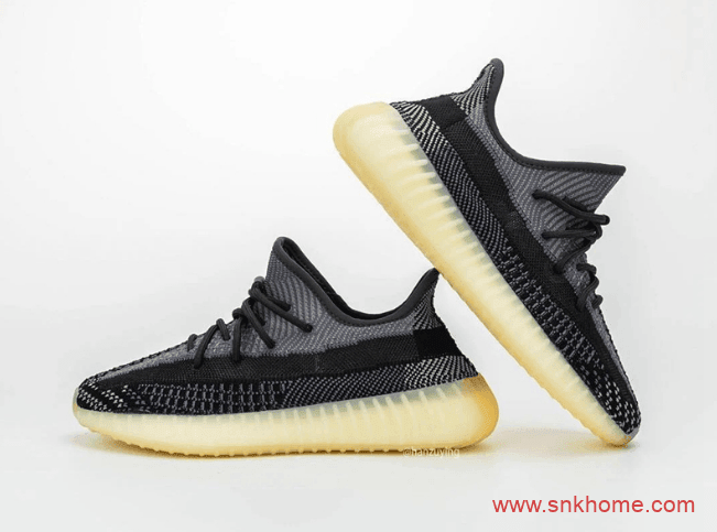 椰子350V2又有新配色 adidas Yeezy Boost 350 V2 “Asriel”全新黑白蓝配色实物图 货号:FZ5000
