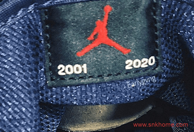 AJ1日本限定另一个配色 Air Jordan 1 “Co.JP” AJ1日本限定白蓝鞋面银色勾全新配色 货号：DC1788-100