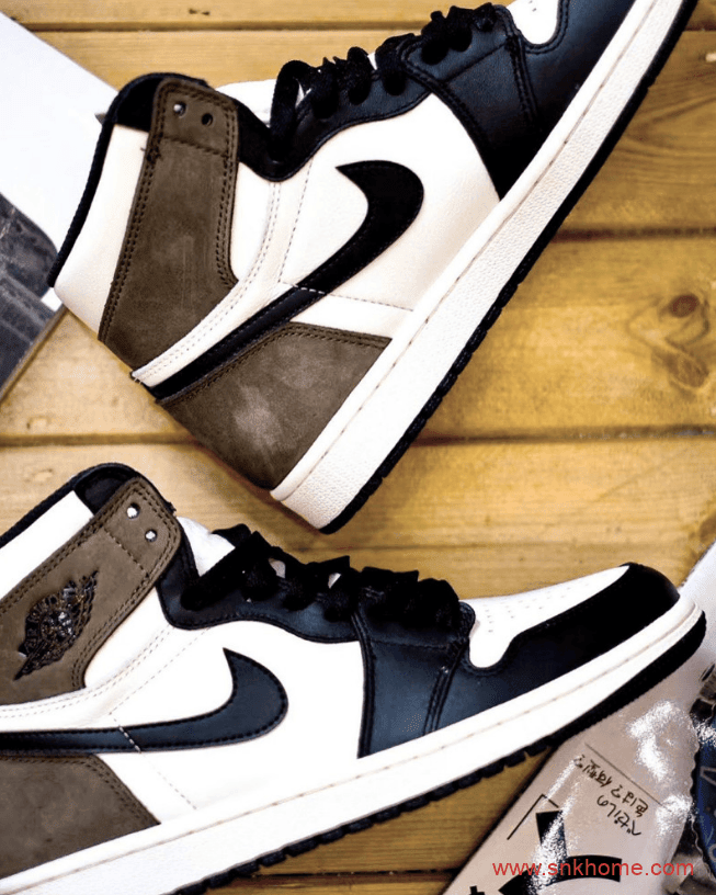 AJ1黑脚趾小倒钩 Air Jordan 1 High OG “Dark Mocha”实物图 AJ1白黑棕色发售日期 货号:555088-105