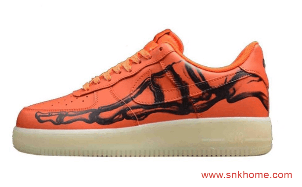耐克空军万圣节限定Nike Air Force 1 Skeleton “Brilliant Orange” 空军X光透视骨骼效果 货号：CU8067-800