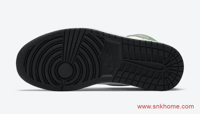 耐克AJ1喜力高帮 Air Jordan 1 High OG WMNS “Lucky Green” AJ1白绿高帮荔枝皮 货号:DB4612-300