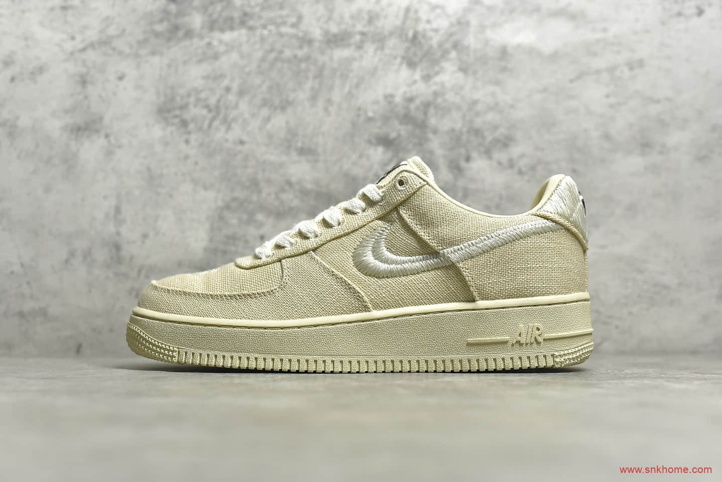 耐克空军斯图西联名 Stussy x NIKE Air Force 1 '07 Low "Black Cool" 耐克空军米黄色 货号：CZ9084-001