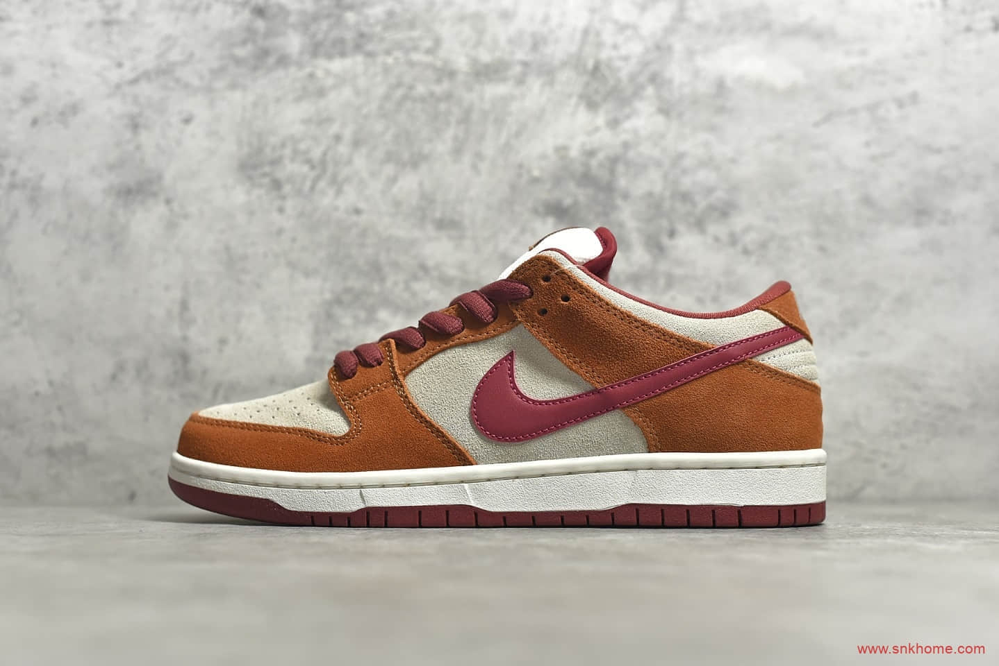 耐克Dunk SB棕色麂皮鞋面 NIKE SB Dunk Low Pro "Russet Cedar" 耐克低帮板鞋纯原版本 货号:BQ6817-202