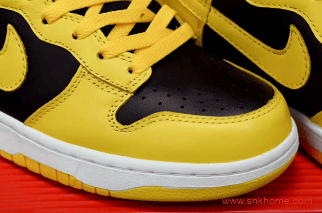 耐克Dunk SB武当配色高帮 Nike Dunk High SP "Varsity Maize" 耐克Dunk SB黑黄高帮板鞋发售日期 货号:CZ8149-002