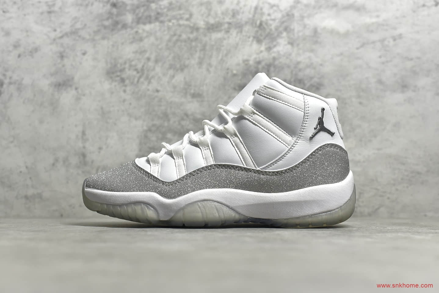 AJ11满天星婚姻球鞋Air Jordan 11 WMNS " Metallic Silver " AJ11施华洛世奇纯原版本 货号：AR0716-100