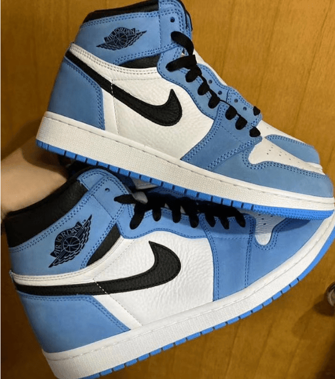 全新白蓝 Air Jordan 1 实物图 Air Jordan 1 High OG “University Blue” AJ1白黑蓝高帮 货号:555088-134
