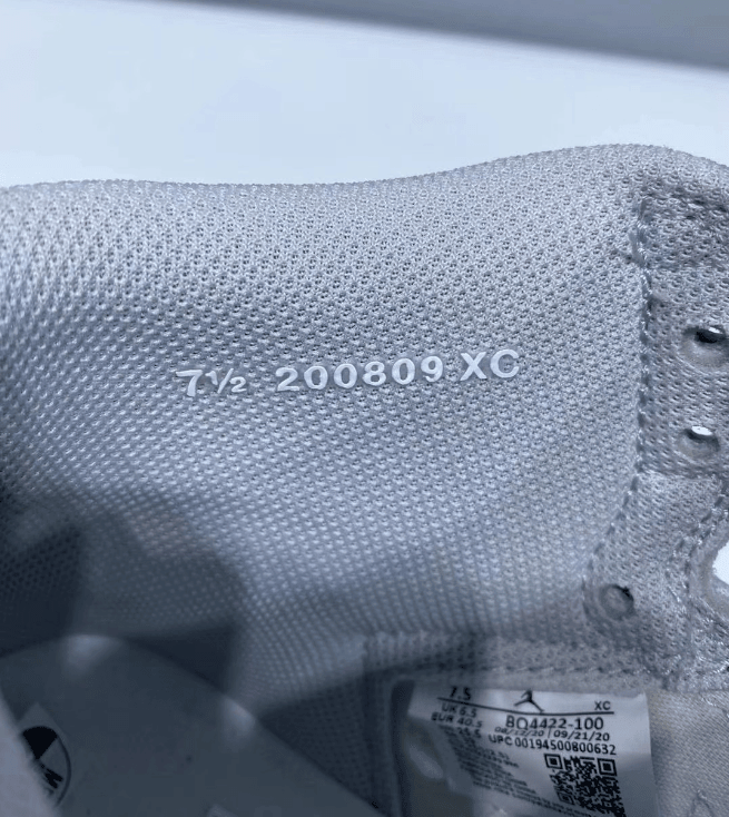 AJ1白灰高帮元年复刻 Air Jordan 1 High ’85 “Neutral Grey”实物图曝光 货号：BQ4422-100